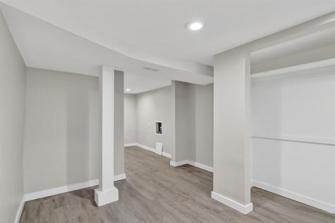 15661 State Street South Holland IL 60473