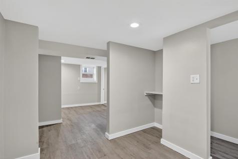 15661 State Street South Holland IL 60473