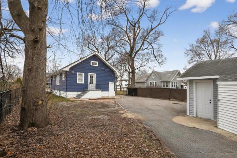 15661 State Street South Holland IL 60473