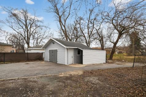 15661 State Street South Holland IL 60473