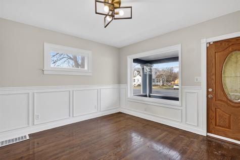 15661 State Street South Holland IL 60473