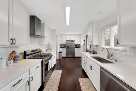 9447 Overhill Avenue Morton Grove IL 60053