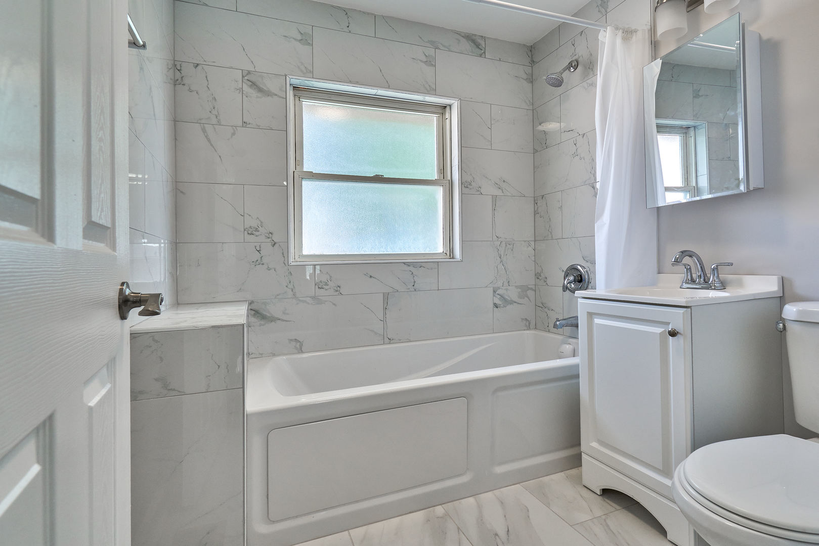 4924 West Walton Street Chicago IL 60651