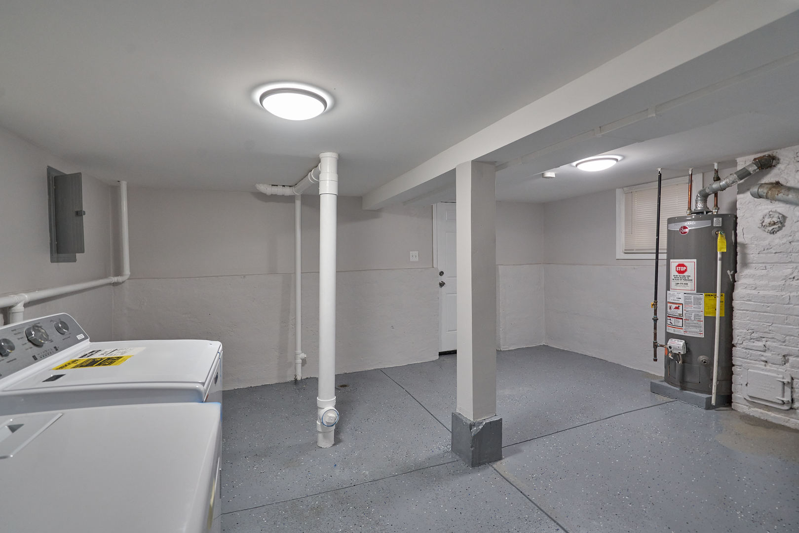 4924 West Walton Street Chicago IL 60651