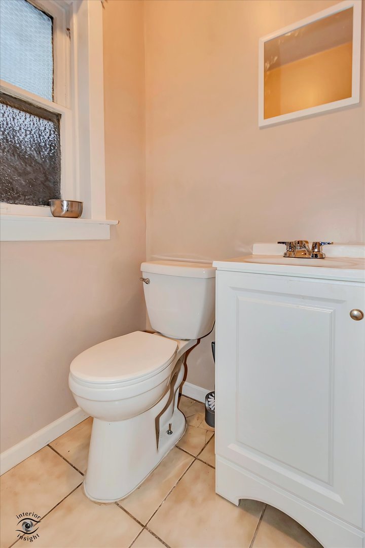 15 West 108th Place Chicago IL 60628