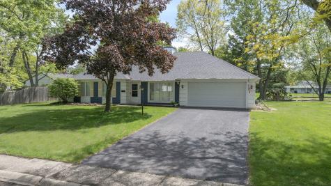 40 Cayman Drive Montgomery IL 60538