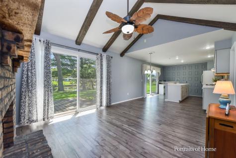 40 Cayman Drive Montgomery IL 60538