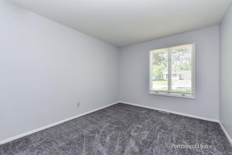 40 Cayman Drive Montgomery IL 60538