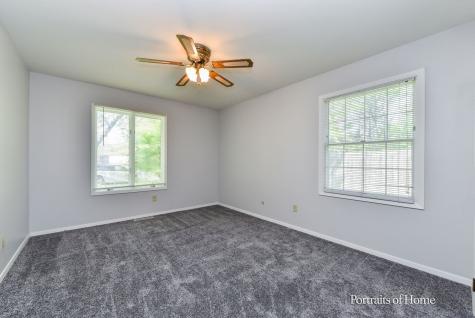 40 Cayman Drive Montgomery IL 60538