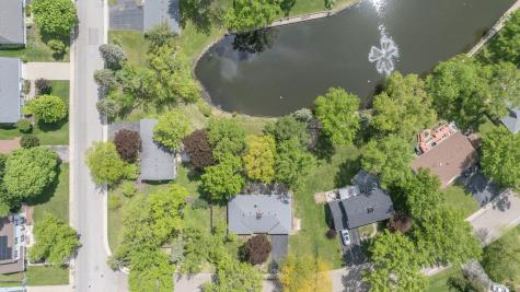40 Cayman Drive Montgomery IL 60538