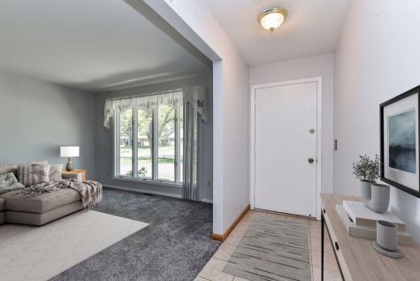 40 Cayman Drive Montgomery IL 60538