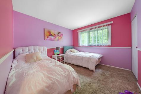 602 Bluff Court Streamwood IL 60107