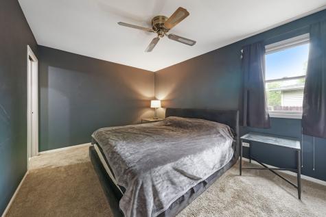 602 Bluff Court Streamwood IL 60107