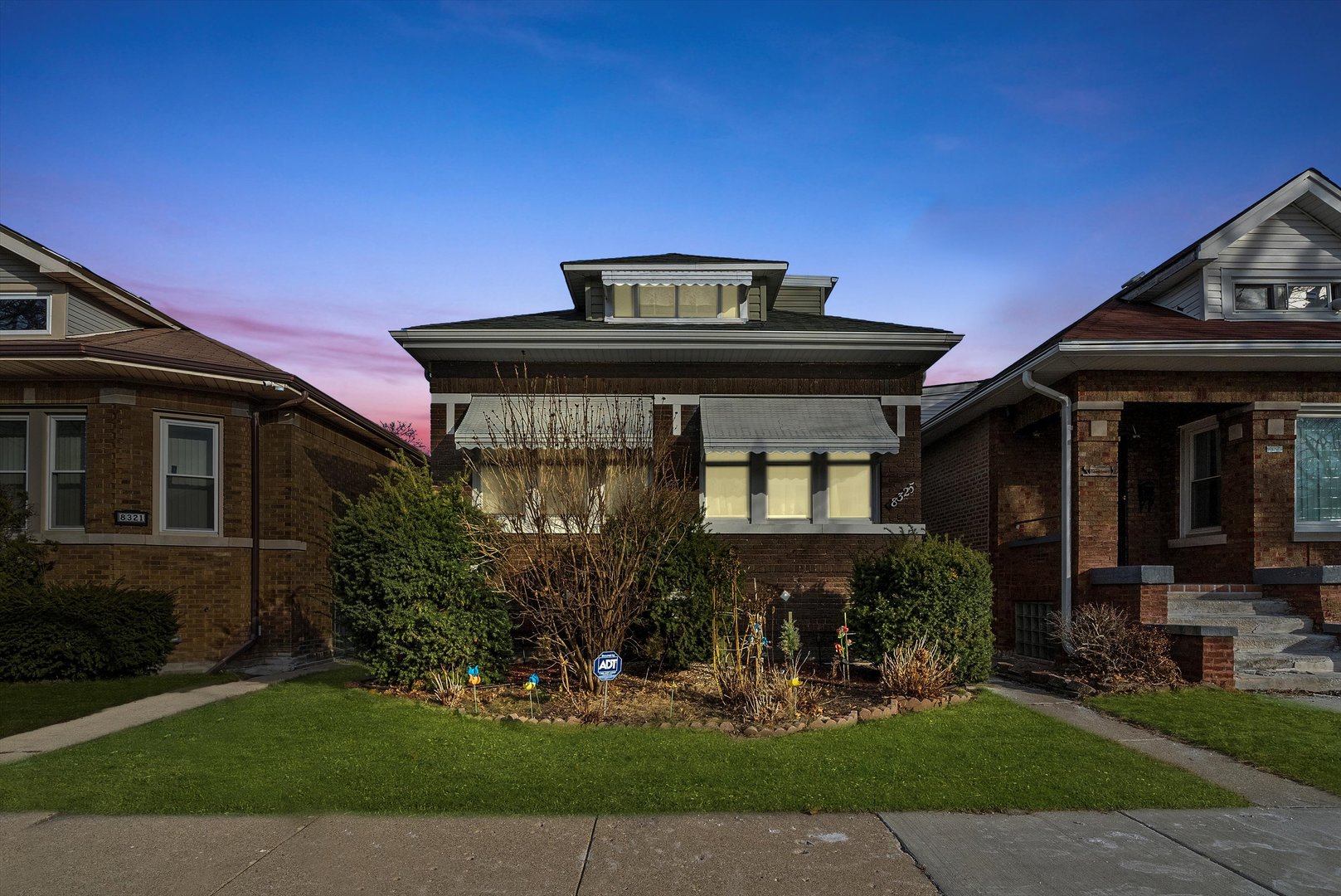 8325 South Dante Avenue Chicago IL 60619