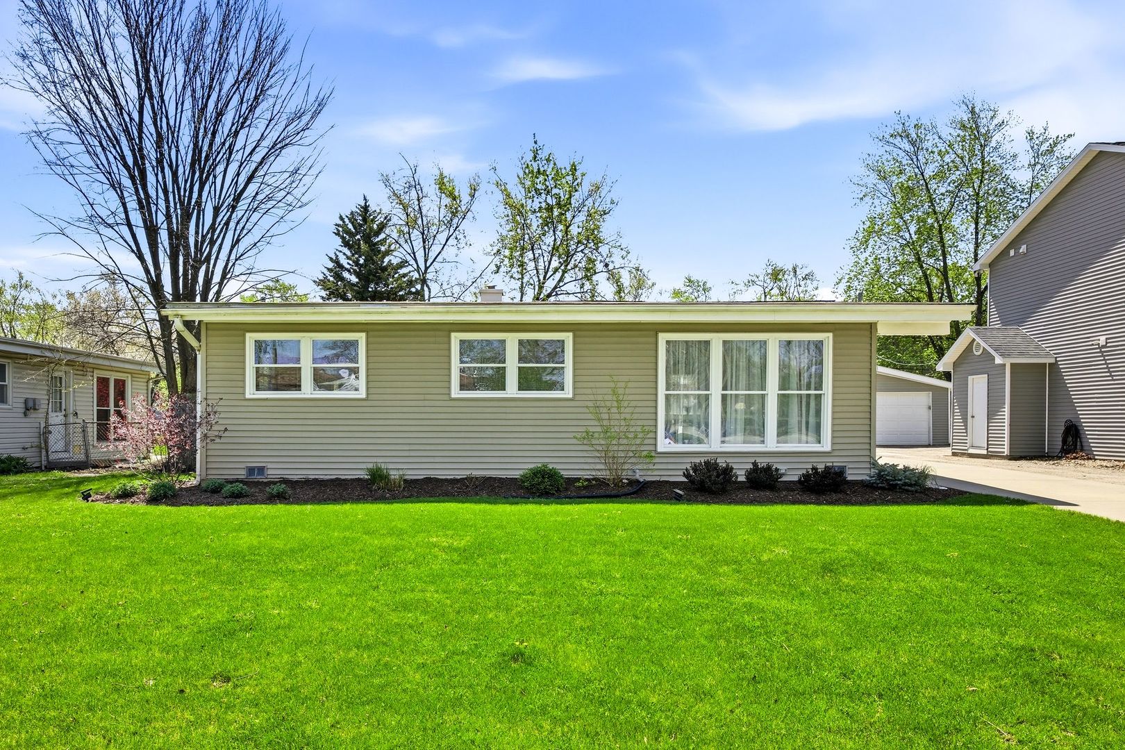 2117 Grouse Lane Rolling Meadows IL 60008
