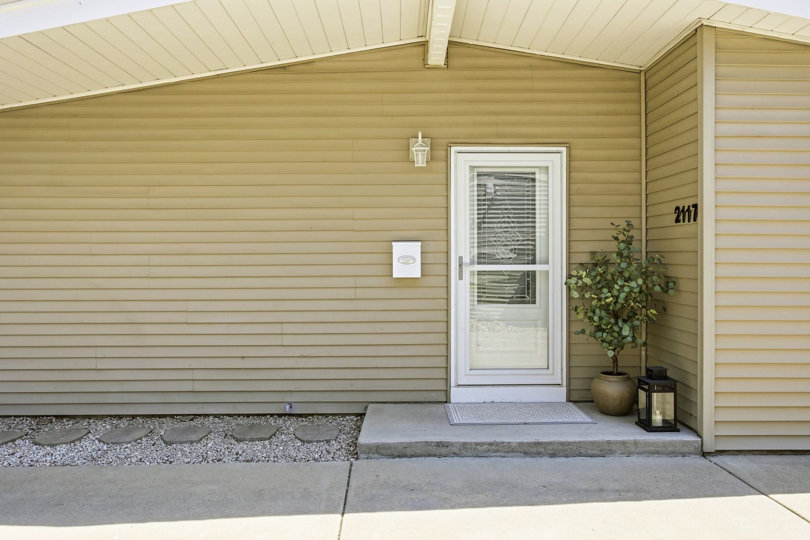 2117 Grouse Lane Rolling Meadows IL 60008