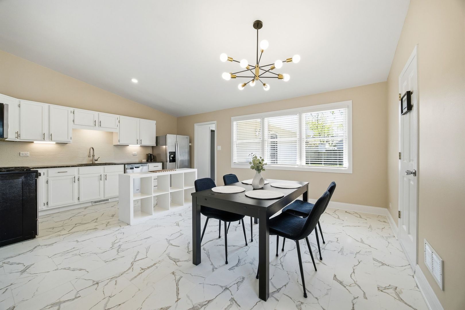2117 Grouse Lane Rolling Meadows IL 60008
