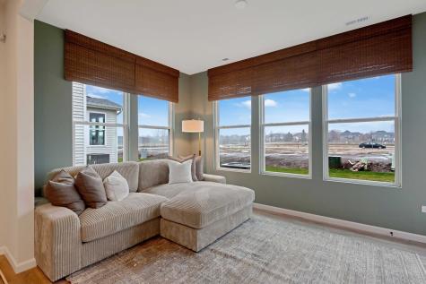 2324 Spur Road Naperville IL 60564