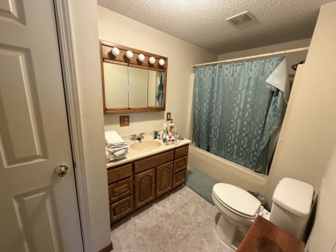 2041 Mills Cart Road Salem IL 62881