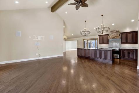 5N464 Neva Terrace Itasca IL 60143