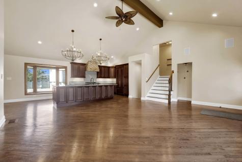 5N464 Neva Terrace Itasca IL 60143