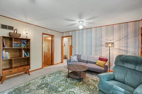 1910 Augusta Drive Champaign IL 61821