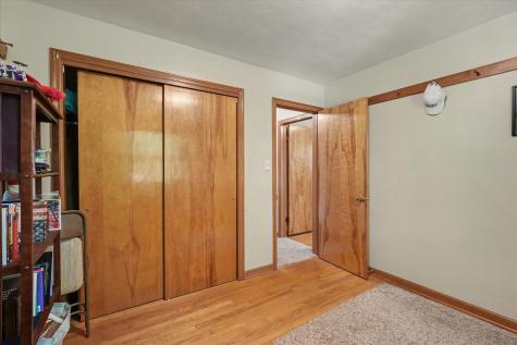 1910 Augusta Drive Champaign IL 61821