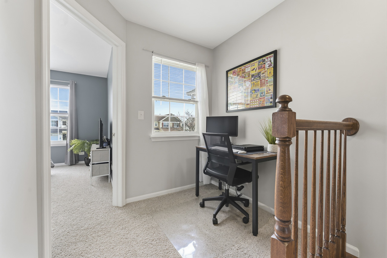 913 Genesee Drive Naperville IL 60563