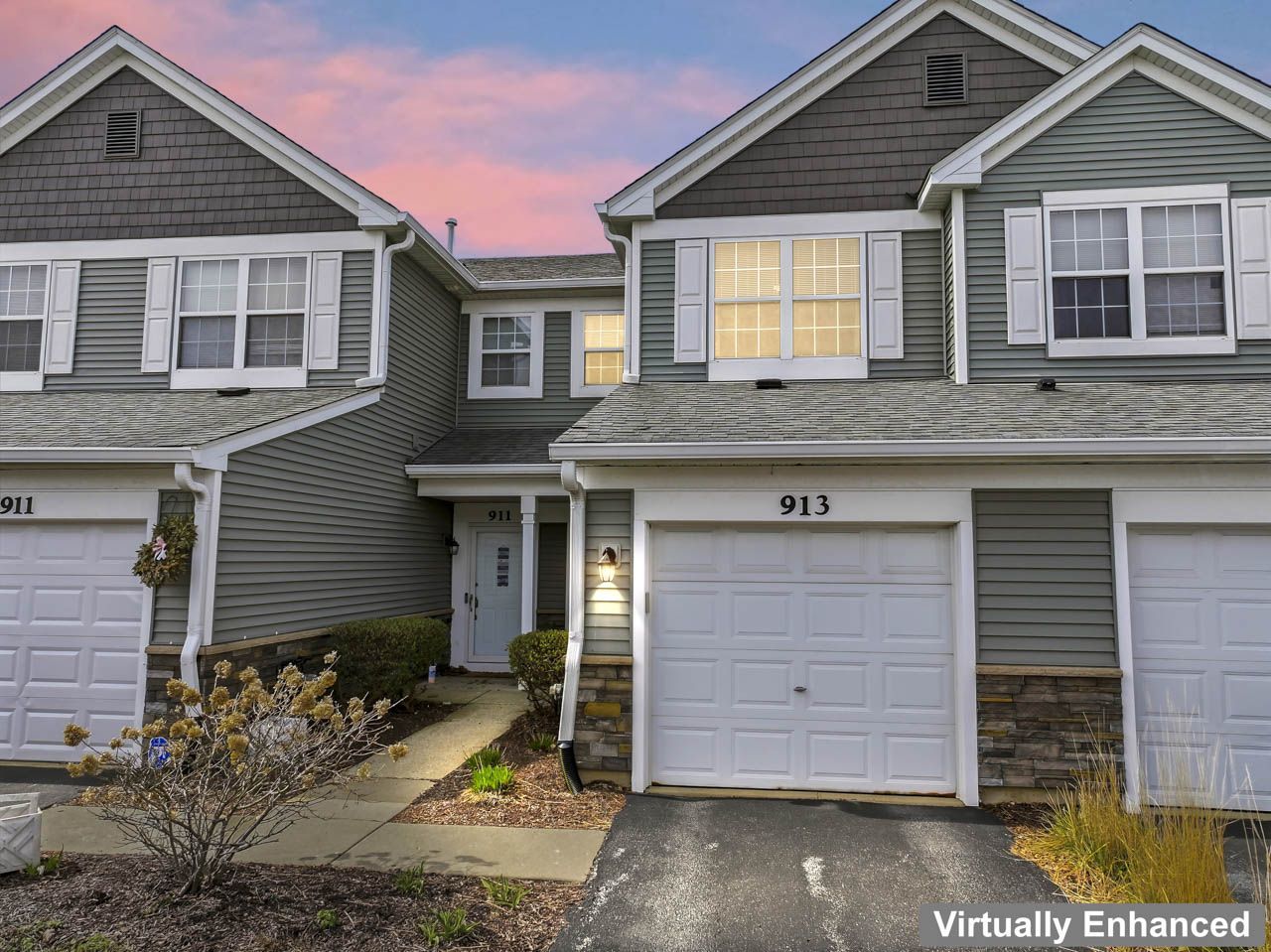 913 Genesee Drive Naperville IL 60563