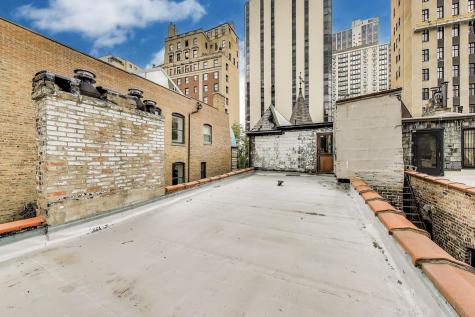 1312 North Astor Street Chicago IL 60610