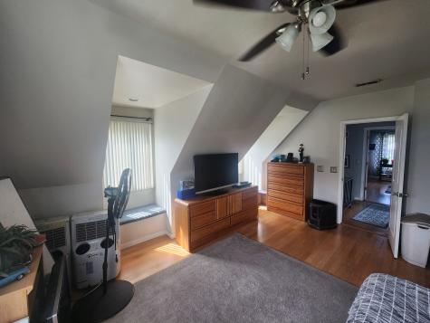 10 Ash Court Streamwood IL 60107