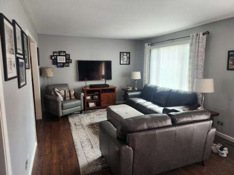 10 Ash Court Streamwood IL 60107