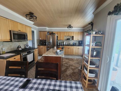 10 Ash Court Streamwood IL 60107