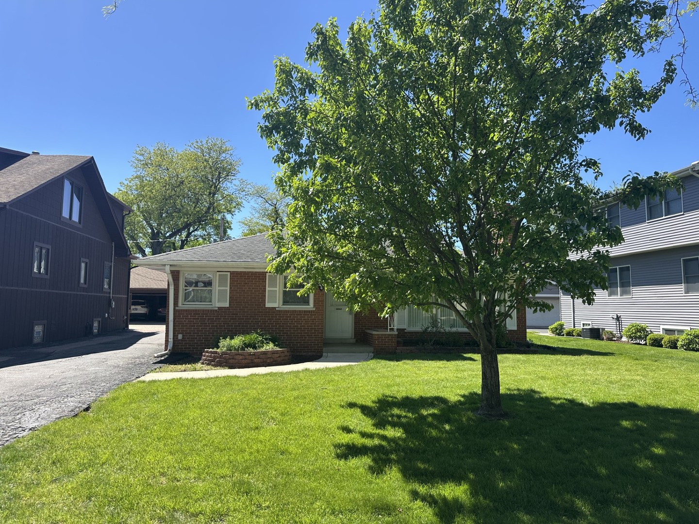 3844 Lawn Avenue Western Springs IL 60558