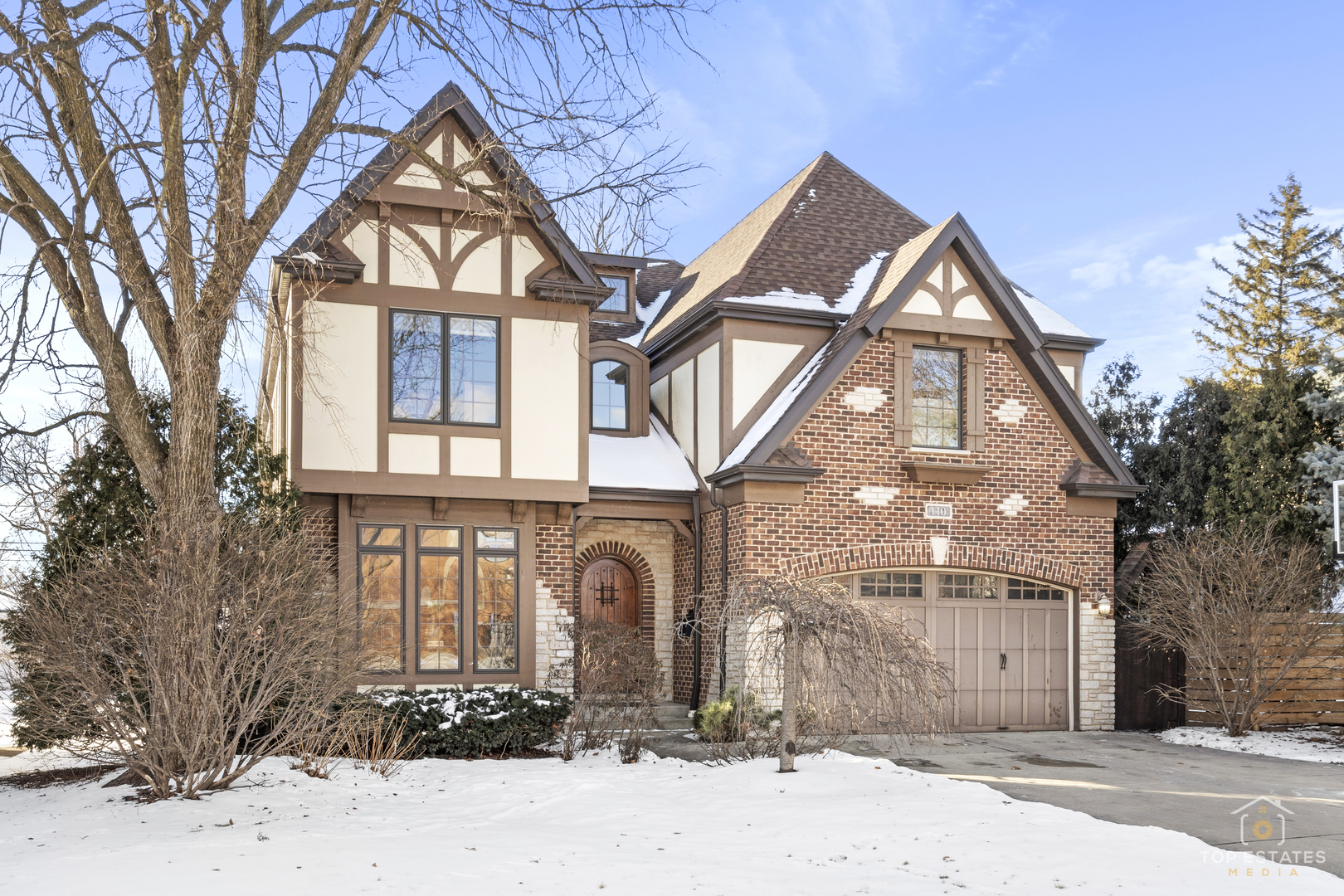 110 North Elm Avenue Elmhurst IL 60126