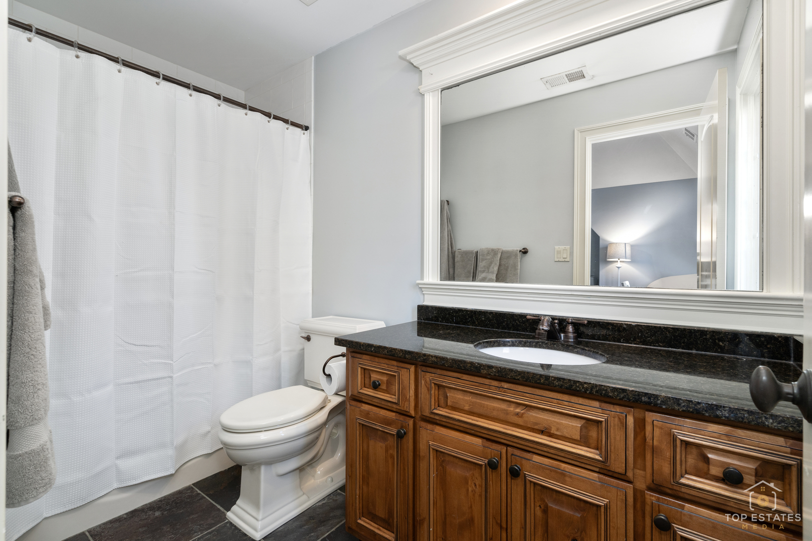 110 North Elm Avenue Elmhurst IL 60126