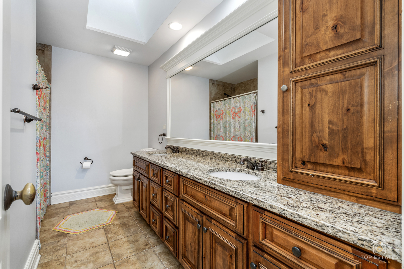 110 North Elm Avenue Elmhurst IL 60126