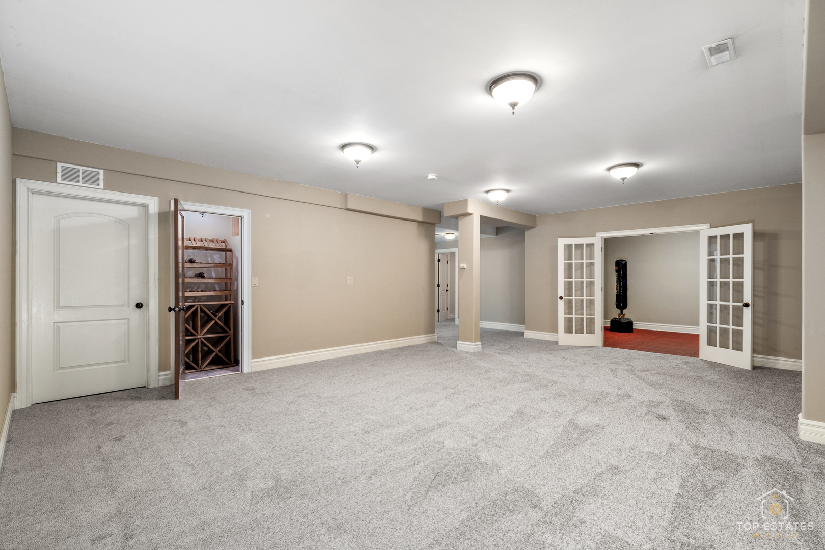 110 North Elm Avenue Elmhurst IL 60126