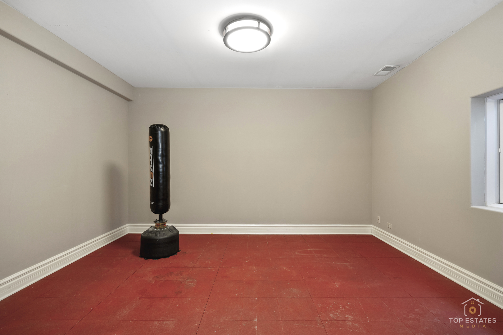 110 North Elm Avenue Elmhurst IL 60126