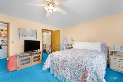 1354 West Byron Avenue Addison IL 60101