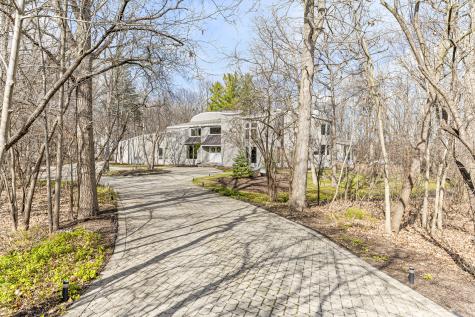 4 Dunsinane Lane Bannockburn IL 60015