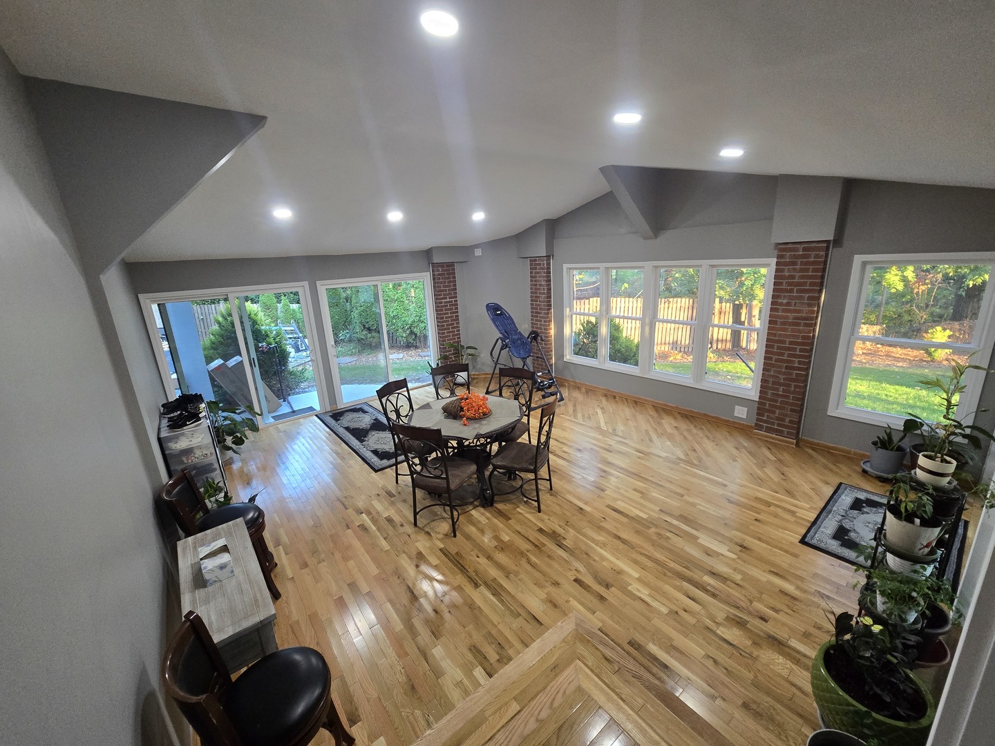 25W201 Summit Drive Naperville IL 60563