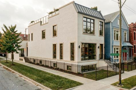 1303 West Barry Avenue Chicago IL 60657