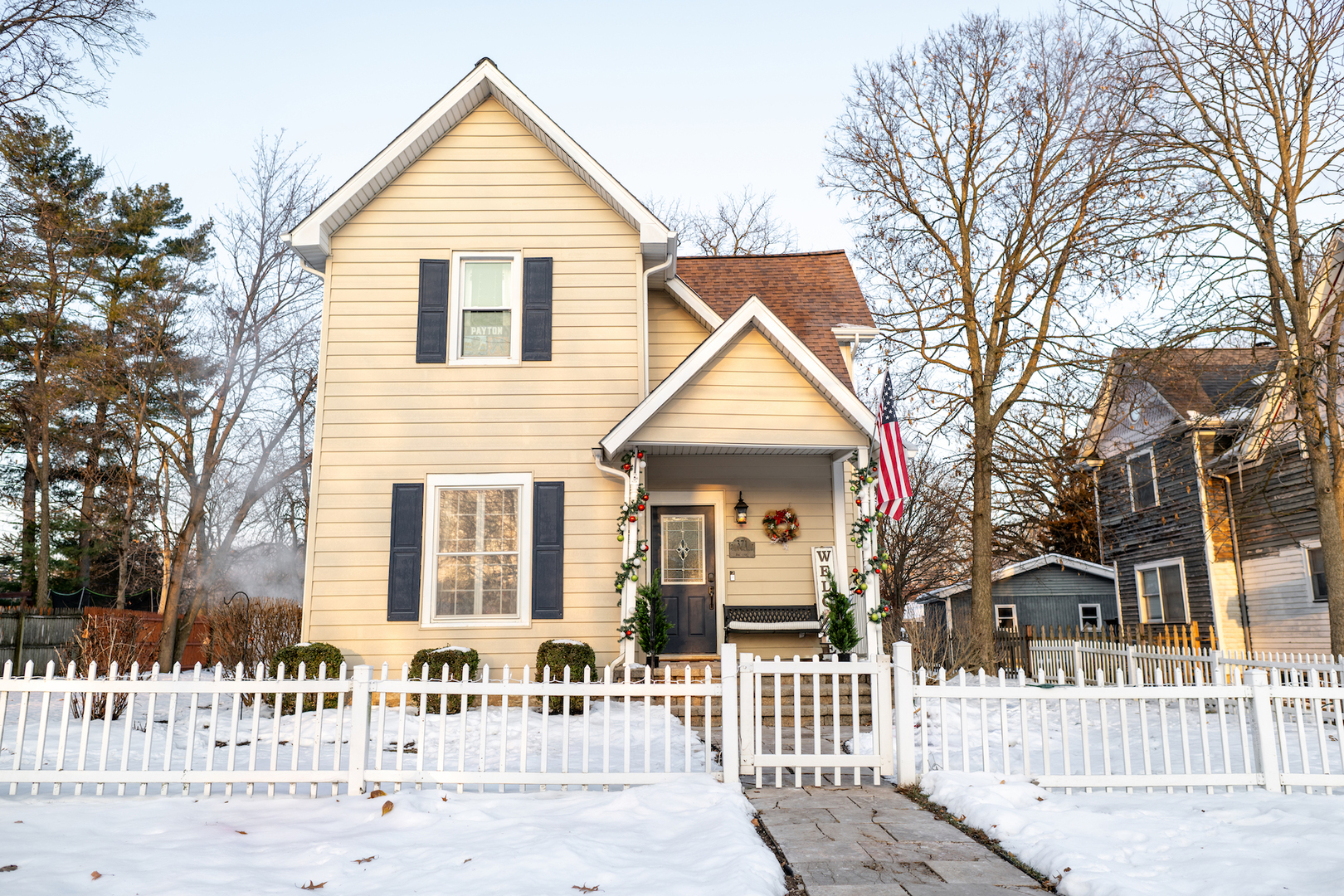 371 South Madison Street Oswego IL 60543