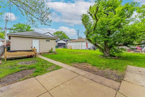 1330 Ridgeland Avenue Berwyn IL 60402