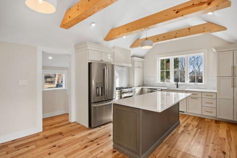 304 South Prairie Street Batavia IL 60510