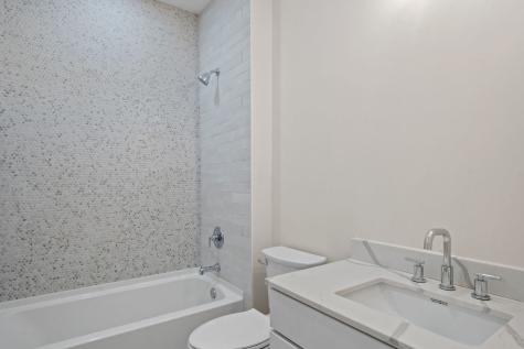 304 South Prairie Street Batavia IL 60510