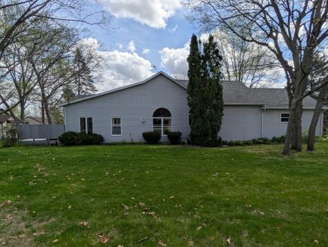 3447 Daren Drive Freeport IL 61032