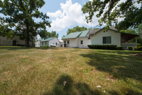 17049 West Edwards Road Antioch IL 60002