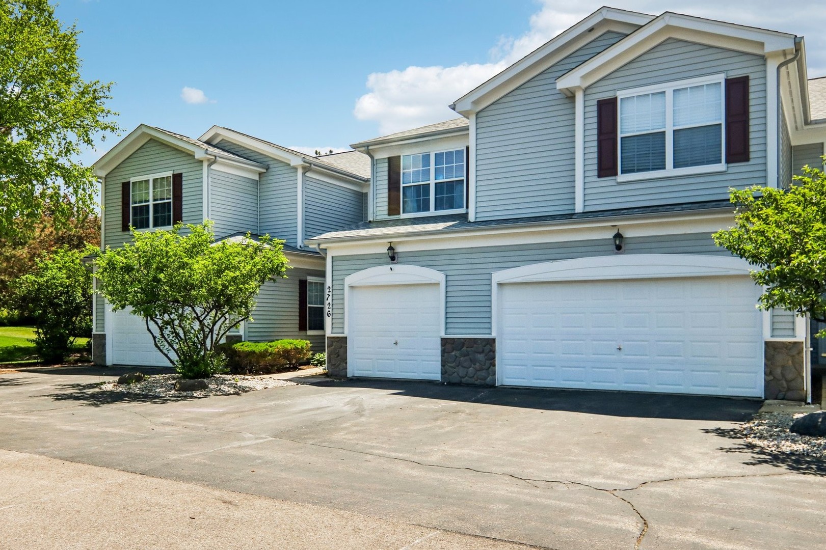 2726 Kendall Crossing Mchenry IL 60051